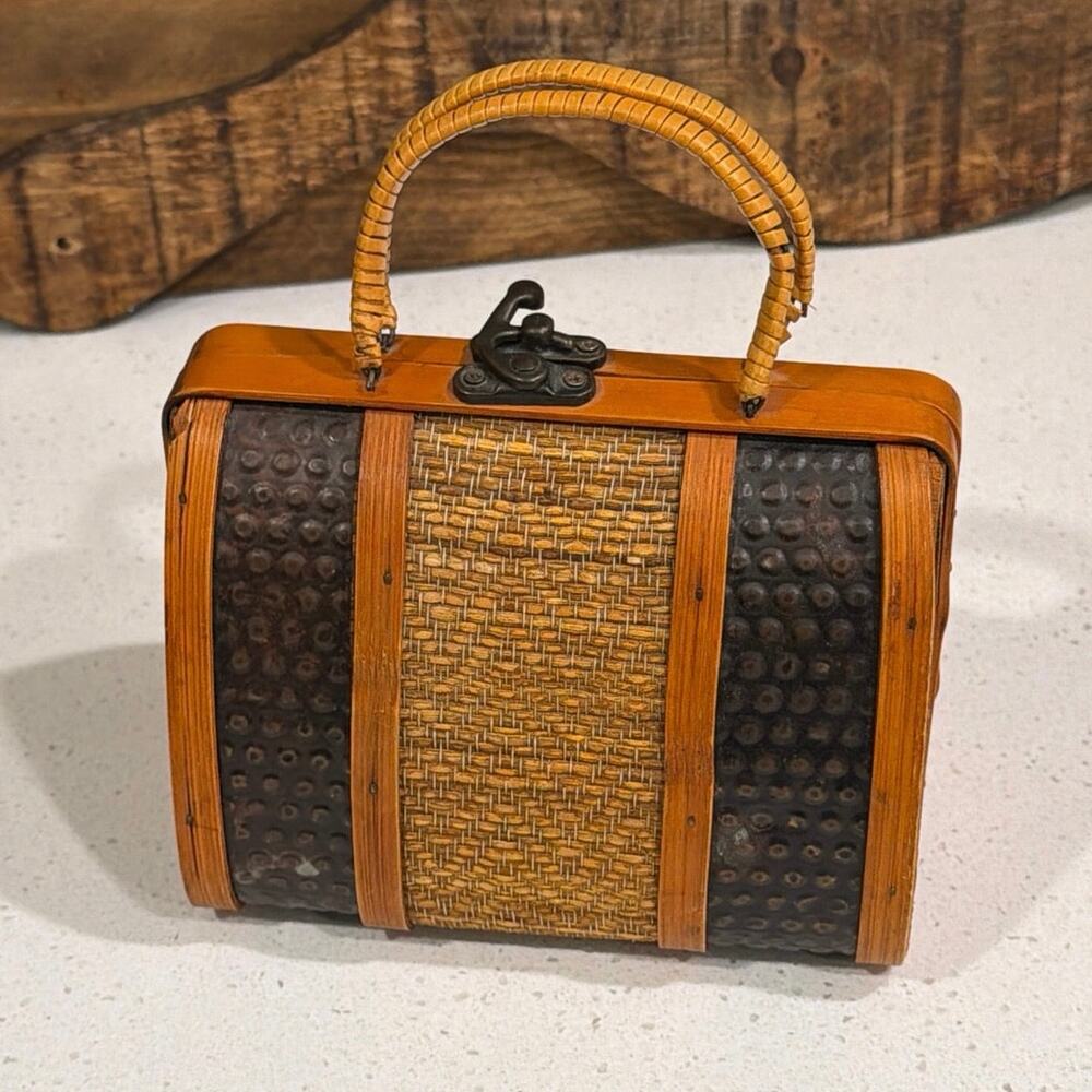 Vintage Bamboo Rattan Wood Metal Clutch Clam Shell Purse Handbag Boho - Picture 2 of 4